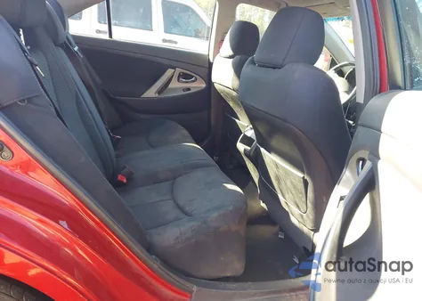 2010 Toyota Camry Se V6 z USA, uszkodzony, nr VIN 4T1BK3EK0AU598403